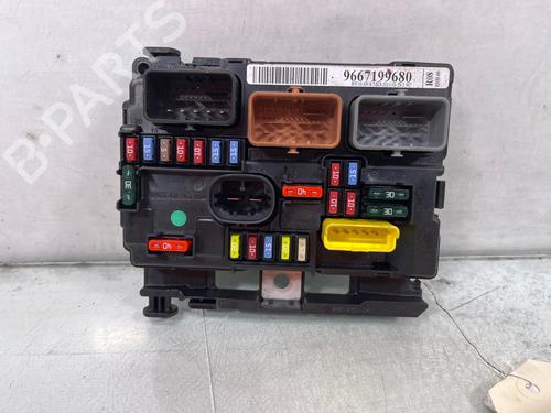 Fuse box CITROËN C3 II (SC_) 1.6 HDi | BP37005948E1 - Image 3