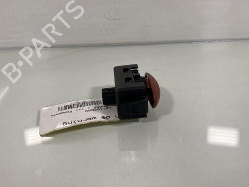Used Warning switch Warning switch RENAULT TWINGO II (CN0_) 1.2 (CN0D) (58 hp) 20034686 20034686