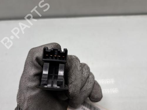 Used Right front window switch Right front window switch SUZUKI JIMNY Closed Off-Road Vehicle (SN) 1.3 16V 4x4 (SN413, JB43) (86 hp) 27173811 27173811
