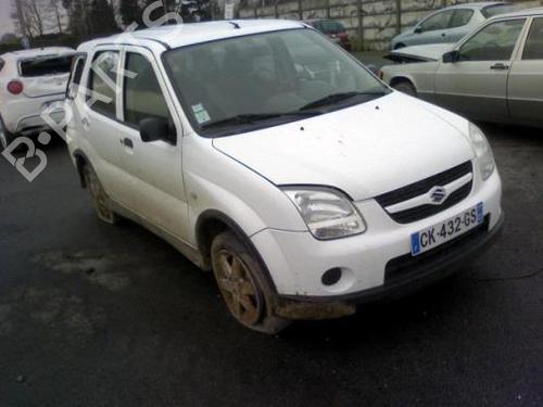 Forkjerm venstre SUZUKI IGNIS II (MH) 1.3 (RM413) | BP19987450C41 