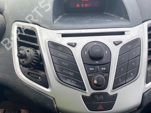 Rear right quarter glass FORD FIESTA VI (CB1, CCN) 1.25 | BP29995796C92