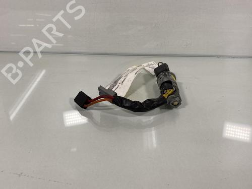 Used Ignition barrel RENAULT CLIO I (B/C57_, 5/357_) 1.4 (80 hp) 21958051