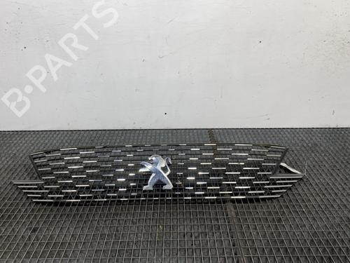 Grill PEUGEOT 5008 II (MC_, MJ_, MR_, M4_) 1.5 BlueHDi 130 (MCYHZJ, MCYHZR, MCYHZX) (131 hp) 21963933
