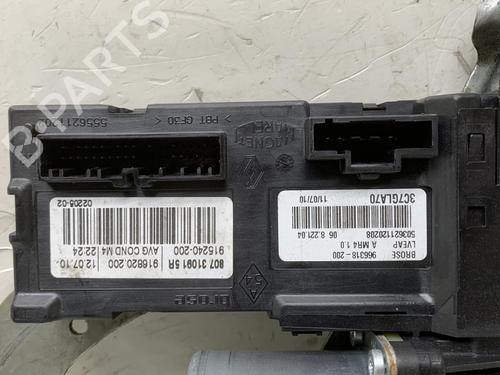 Used Front left window mechanism Front left window mechanism RENAULT MEGANE III Coupe (DZ0/1_) 1.9 dCi (DZ0N, DZ0J, DZ1J, DZ1K) (131 hp) 20022615 20022615