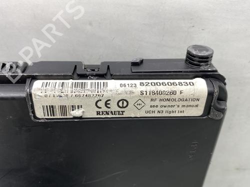 Fuse box RENAULT MEGANE II (BM0/1_, CM0/1_) 1.5 dCi (BM1E, CM1E) | BP20974958E1 