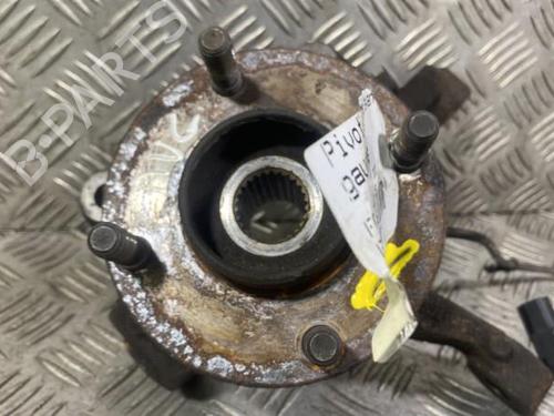 Used Left front steering knuckle FORD FIESTA VI (CB1, CCN) 1.6 TDCi (90 hp) 19968256