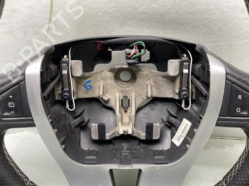 Used Steering wheel Steering wheel RENAULT LAGUNA III Grandtour (KT0/1) 2.0 dCi GT (KT11, KT1E, KT1N) (178 hp) 21095656 21095656