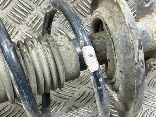 Used Left front shock absorber Left front shock absorber 36875863 36875863