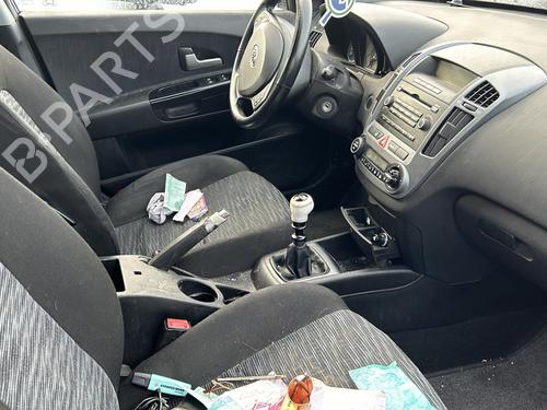 Right front window switch KIA CEE'D Hatchback (ED) 1.4 | BP19961631I26  - Image 11