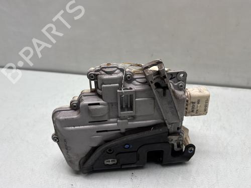 front-left-lock-audi-a6-c6-avant-4f5-2004-2005-2006-2007-2008-2009-2010-2011-29429039 main image