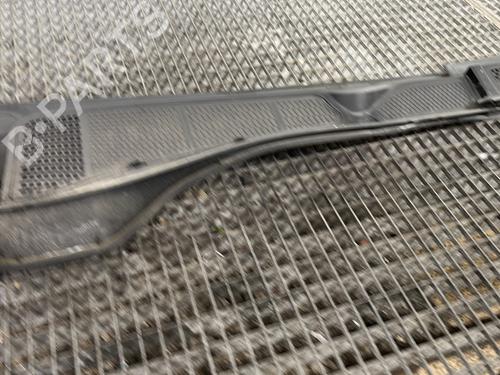 Used Scuttle panel Scuttle panel CITROËN C4 CACTUS 1.2 THP 110 (110 hp) 32447089 32447089