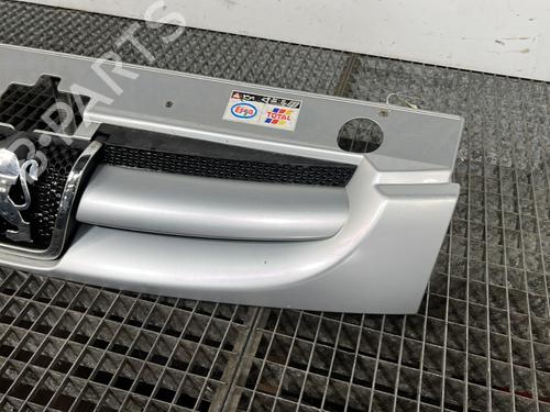 Grille PEUGEOT PARTNER MPV (5_, G_) 2.0 HDI | BP29841596C40 