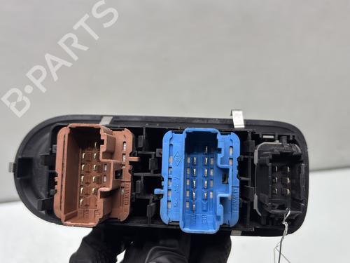 Left front window switch RENAULT CLIO III (BR0/1, CR0/1) 1.6 16V (BR09, BR0T, CR09, CR0T) | BP29939511I27 