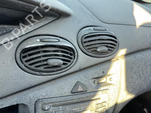 Right front indicator FORD FOCUS I (DAW, DBW) 1.8 Turbo DI / TDDi | BP32269753C33 