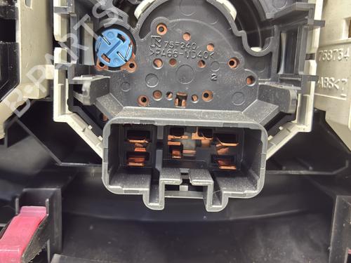 Used Climate control Climate control TOYOTA YARIS (_P13_) 1.3 (NSP130_, NSP130) (99 hp) 34477633 34477633