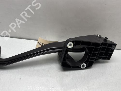 Used Break pedal Break pedal MERCEDES-BENZ A-CLASS (W176) A 200 CDI (176.001) (136 hp) 29926748 29926748