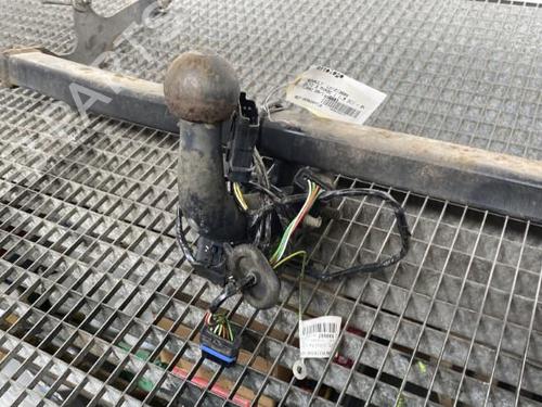 Tow ball/Mechanism RENAULT CLIO III (BR0/1, CR0/1) | BP32063670C141