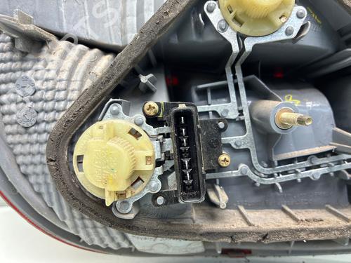 Used Right taillight Right taillight TOYOTA YARIS (_P1_) 1.3 (SCP12_, SCP13_, SCP12R, SCP13R) (87 hp) 35897009 35897009
