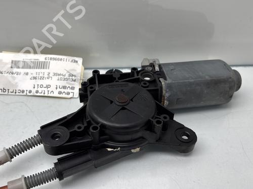 Used Front right window mechanism Front right window mechanism PEUGEOT 106 II (1A_, 1C_) 1.1 i (60 hp) 28705100 28705100