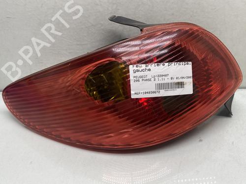 Venstre baglygte PEUGEOT 206 Hatchback (2A/C) 1.1 i (60 hp) 28279640