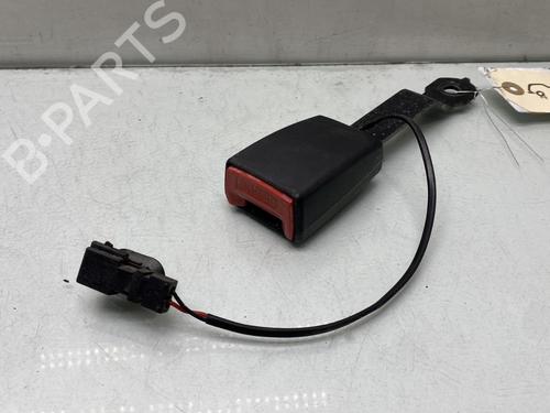 Used Seat buckle RENAULT CLIO III (BR0/1, CR0/1) 1.5 dCi (BR17, CR17) (86 hp) 31707930
