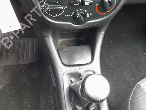 Recambios PEUGEOT 206 Hatchback (2A/C) 1.4 i (75 hp) 4457965