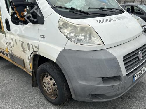 Used Parts FIAT DUCATO Bus (250_)  100 Multijet 2,2 D  4839233