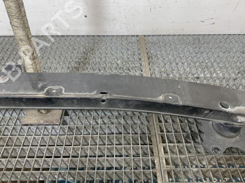 Used Front bumper reinforcement Front bumper reinforcement 33180739 33180739