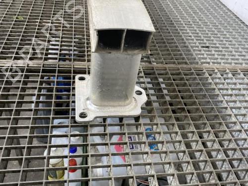 front-bumper-reinforcement-citroen-c3-ii-sc_-2009-32208402 main image