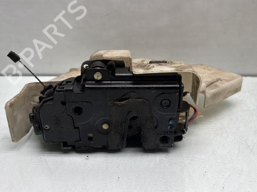 Used Rear right lock VW POLO IV (9N_, 9A_) 1.2 12V (64 hp) 29507462