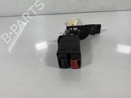 Used Seat buckle RENAULT SAFRANE II (B54_) 2.5 20V (B54F) (165 hp) 20016464