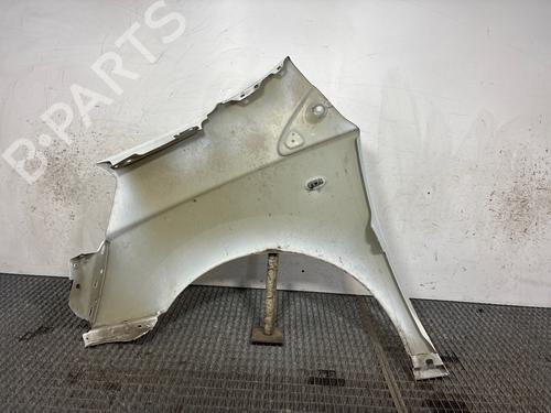 Used Right front fenders Right front fenders 37722925 37722925