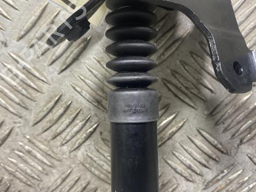 Used Engine mount Engine mount LAND ROVER RANGE ROVER SPORT III (L461) [2022-2026] 31906154 31906154