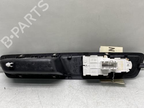 Left front window switch PEUGEOT EXPERT Van (V_) 2.0 BlueHDi 120 | BP29841385I27