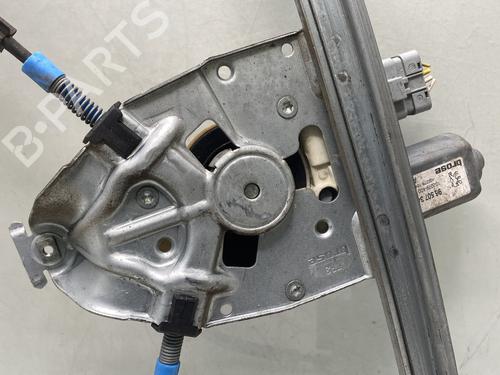 Front right window mechanism PEUGEOT 607 (9D, 9U) 3.0 V6 24V | BP31211864C23