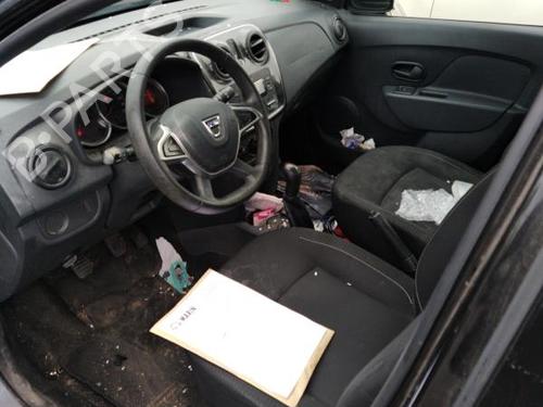 Brugte DACIA SANDERO II 1.0 SCe 75 (B8JC, B8JD, B8NC) (73 hp) 4383173