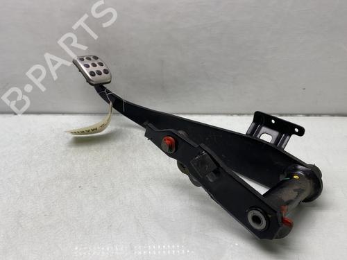 Used Break pedal Break pedal SUZUKI SWIFT III (MZ, EZ) 1.6 (RS416, RR 416, ZC31S) (125 hp) 21520381 21520381