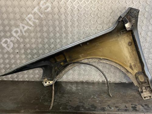 Used Right front fenders VW TOUAREG (7LA, 7L6, 7L7) 2.5 R5 TDI (174 hp) 19996930
