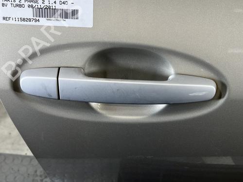 Porta frente direita TOYOTA YARIS (_P9_) 1.4 D-4D (NLP90_, NLP90R) | BP30515522C3 
