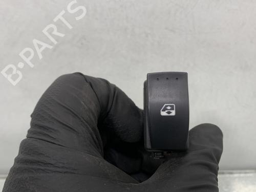 Used Right front window switch Right front window switch OPEL VIVARO A Van (X83) 2.0 CDTI (F7) (114 hp) 31628990 31628990
