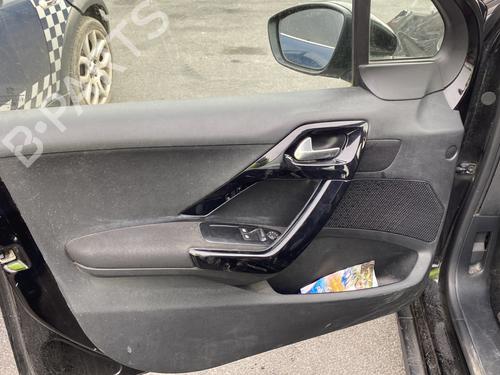 Fuse box PEUGEOT 2008 I (CU_) 1.2 VTi | BP30082667E1 - Image 27