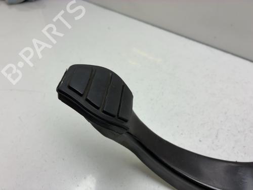 Used Clutch pedal Clutch pedal RENAULT TWINGO I (C06_) 1.2 (C066, C068) (58 hp) 40533628 40533628