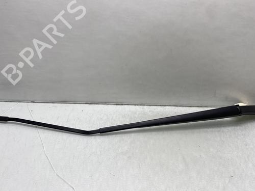 front-windshield-wiper-arm-renault-clio-v-b7_-2019-26527802 main image