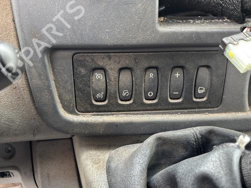 Left headlight RENAULT TRUCKS MASCOTT Platform/Chassis 3.0 DXi | BP36364352C28  - Image 12