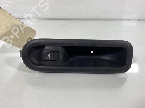Højre fortil elrude kontakt RENAULT CLIO III (BR0/1, CR0/1) [2005-2014]  20024997
