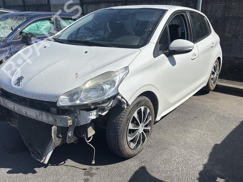 Used Parts PEUGEOT 208 I (CA_, CC_) 1.6 HDi (92 hp) 4255281