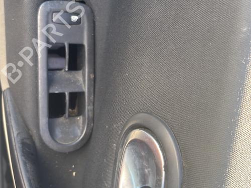 Left front door RENAULT MEGANE II (BM0/1_, CM0/1_) 1.5 dCi (BM02, BM13, BM2A, CM02, CM13) | BP31212935C2 