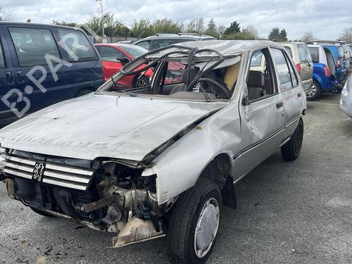 Rear right door window PEUGEOT 205 II (20A/C) 1.1 | BP20185734C21