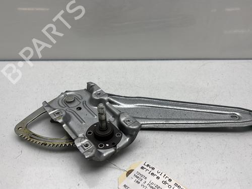 Lève-vitre arrière droit TOYOTA YARIS (_P13_) 1.3 (NSP130_, NSP130) (99 hp) 30900376