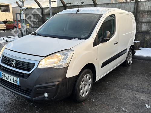 Gebruikte PEUGEOT PARTNER Box Body/MPV 1.6 BlueHDi 100 (100 hp) 4379338 Onderdelen